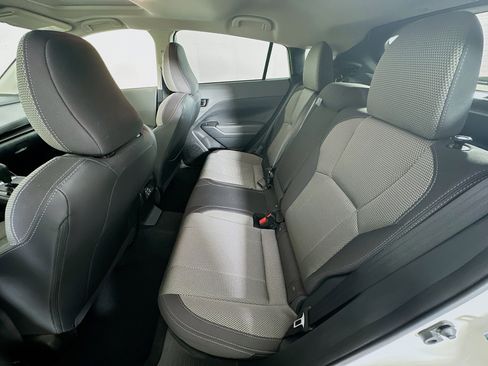 Used 2024 Subaru Crosstrek 2.0i Premium image 26