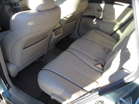 Used 2011 Toyota Venza AWD image 8