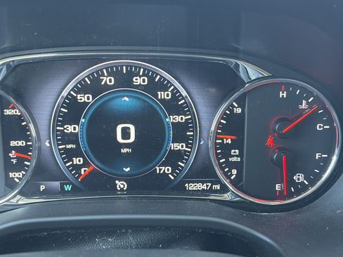 Used 2019 GMC Acadia Denali w/ Technology Package AWD/4WD image 24