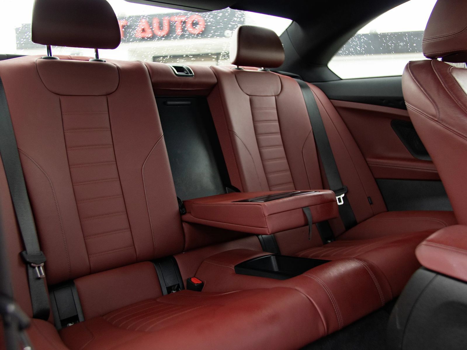 Used 2022 BMW 230i Coupe w/ M Sport Package RWD image 29