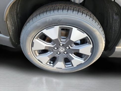 New 2026 Honda Pilot Touring image 12