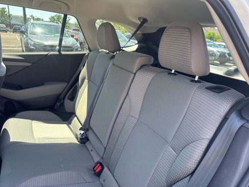 Used 2025 Subaru Outback Premium w/ Popular Package #1A image 16