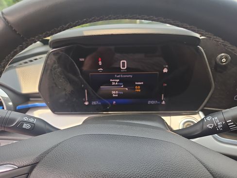 Used 2024 Chevrolet Trax LT w/ Driver Confidence Package FWD image 24