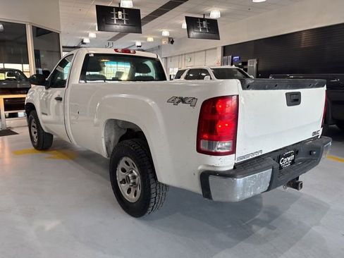 Used 2013 GMC Sierra 1500 W/T AWD/4WD image 3
