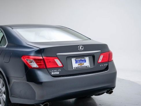 Used 2007 Lexus ES 350 w/ Premium Pkg image 4