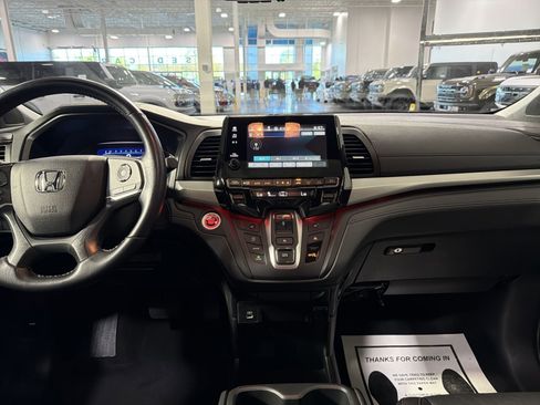 Used 2023 Honda Odyssey Sport image 28