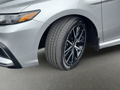 Used 2024 Toyota Camry SE w/ Cold Weather Package AWD/4WD image 34