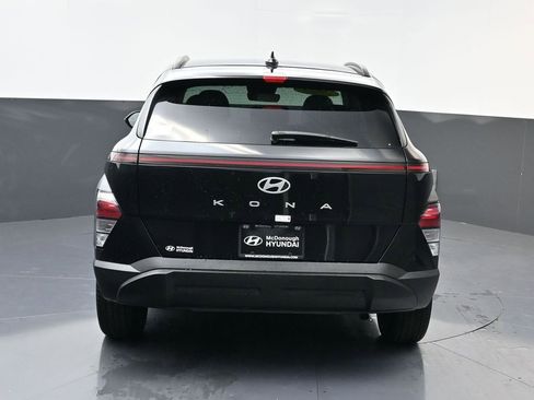 Certified 2025 Hyundai Kona SEL image 5