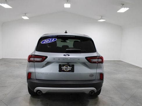 Used 2024 Ford Escape Active FWD image 8