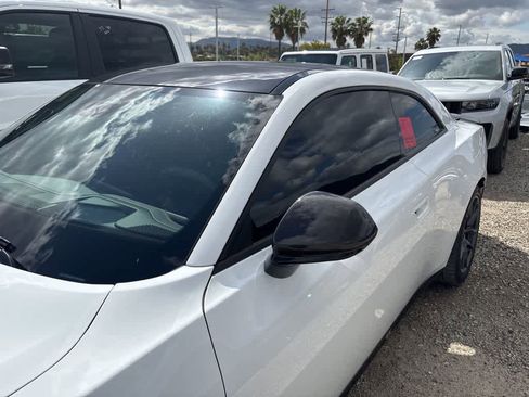 Used 2024 Dodge Charger Daytona Scat Pack w/ Plus Group AWD/4WD image 4