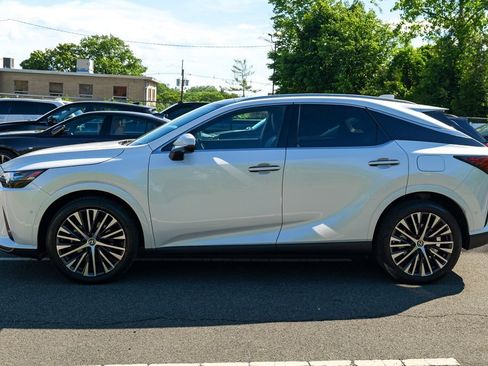 Used 2023 Lexus RX 350 w/ Accessory Package (2T) AWD/4WD image 4