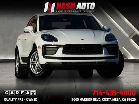 Used 2024 Porsche Macan AWD/4WD image 13