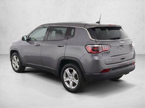 Used 2023 Jeep Compass Sport AWD/4WD image 5
