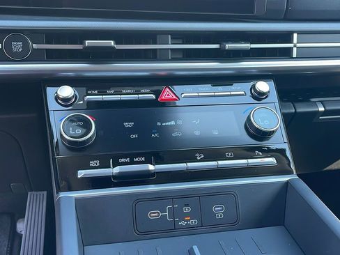 New 2026 Hyundai Santa Fe SE image 22