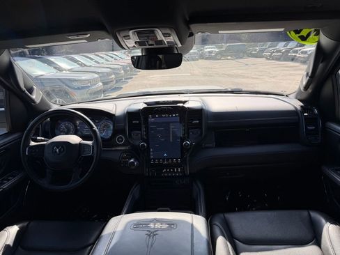 Used 2022 RAM 1500 Limited w/ Body Color Bumper Group AWD/4WD image 37