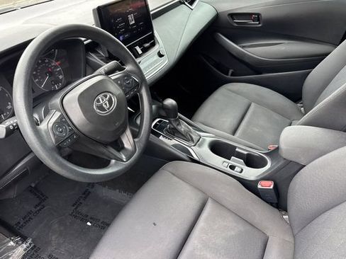 Used 2024 Toyota Corolla LE FWD image 10