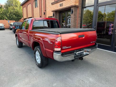 Used 2007 Toyota Tacoma 4x4 Access Cab V6 w/ TRD Off-Road Pkg #1 image 5