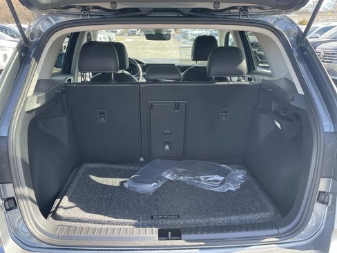 New 2026 Volkswagen Taos SEL AWD/4WD image 10