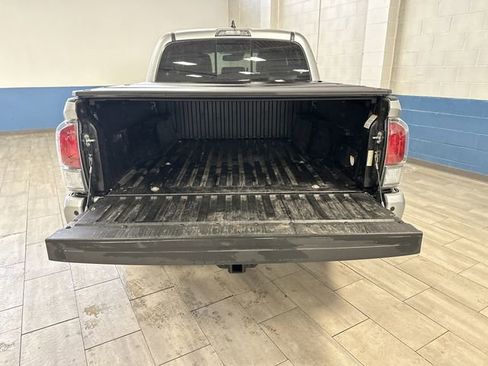 Used 2023 Toyota Tacoma TRD Sport image 16