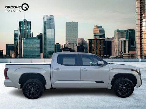 Used 2024 Toyota Tundra Platinum image 7