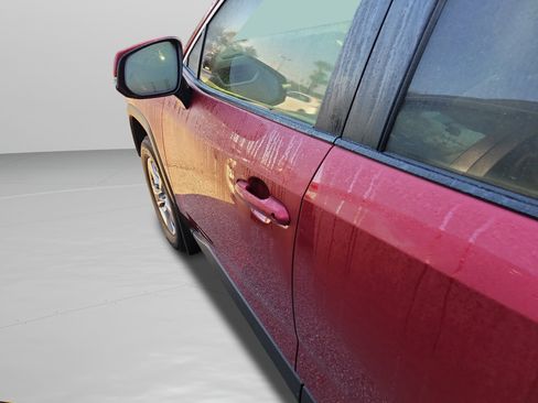 Used 2025 Toyota RAV4 XLE image 27