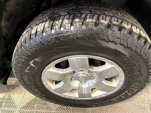 Used 2007 Toyota FJ Cruiser 4WD w/ Upgrade Pkg 2 image 11