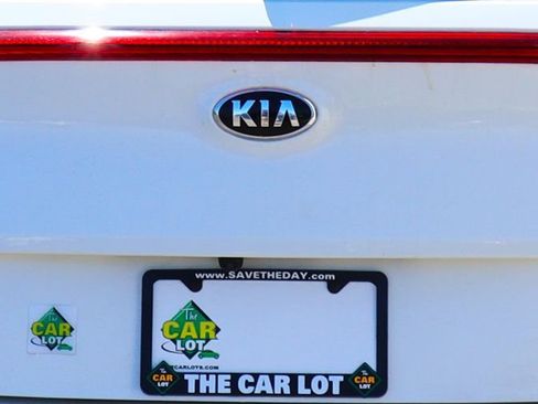 Used 2020 Kia Sportage LX image 21