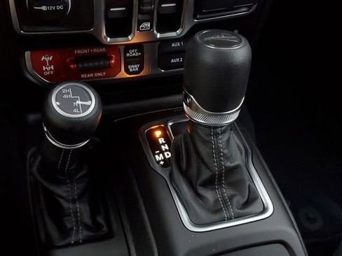 New 2026 Jeep Gladiator Rubicon w/ Safety Group image 36