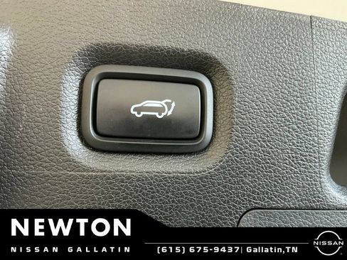 Used 2022 Hyundai Santa Fe SEL w/ Convenience + Premium Package FWD image 21