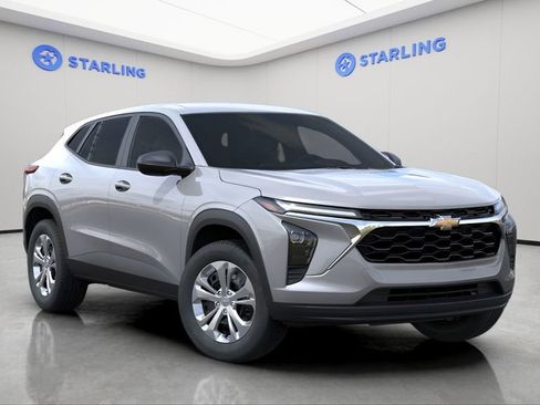 New 2026 Chevrolet Trax LS image 7