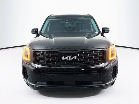 Used 2022 Kia Telluride SX w/ Nightfall Edition Package AWD/4WD image 2