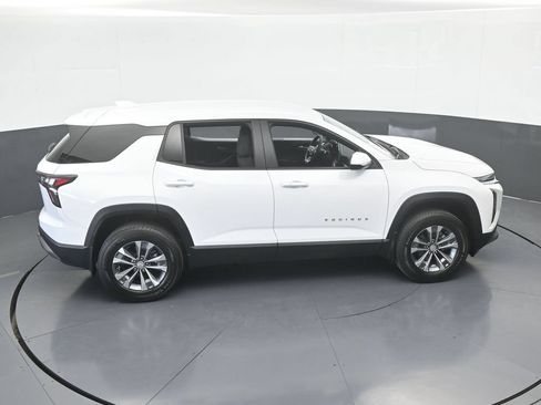 Used 2026 Chevrolet Equinox LT FWD image 53