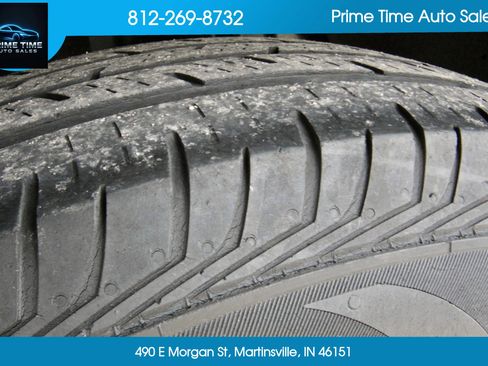 Used 2021 Chevrolet Trax LS w/ Tint and Cruise Package FWD image 13
