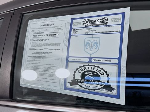 Used 2025 Nissan Sentra SV FWD image 37
