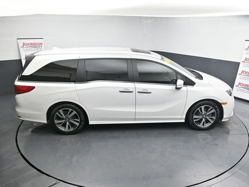Used 2023 Honda Odyssey Touring image 35