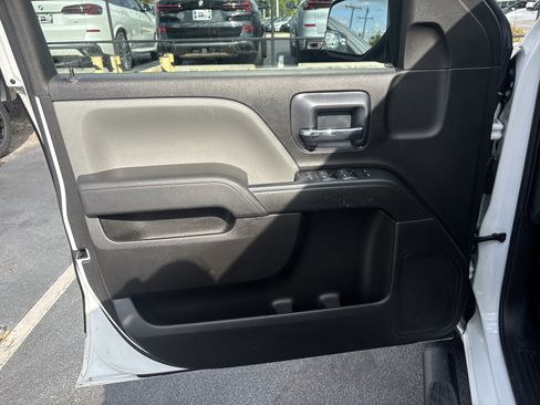 Used 2019 Chevrolet Silverado 1500 W/T RWD image 14