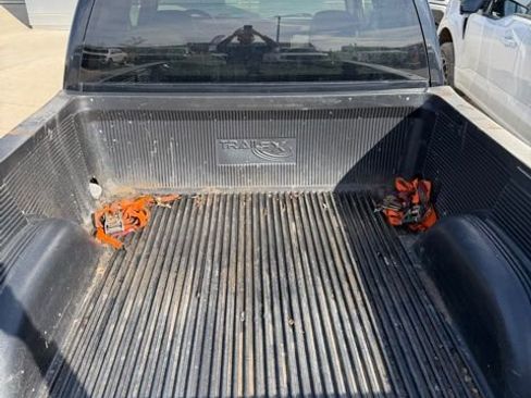 Used 2005 GMC Sierra 1500 SLT w/ Light Duty Power Package image 6