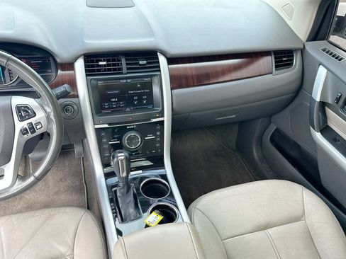 Used 2013 Ford Edge Limited FWD image 20