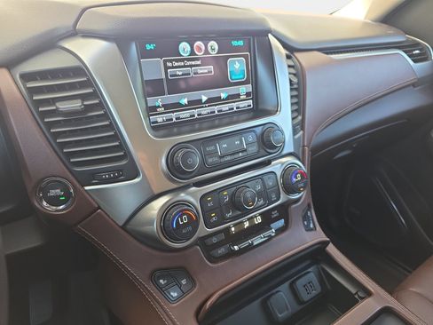 Used 2015 Chevrolet Tahoe LTZ AWD/4WD image 20