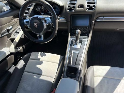 Used 2015 Porsche Cayman RWD image 12