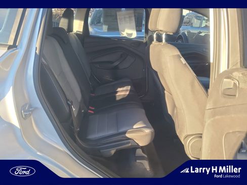 Used 2017 Ford Escape S image 18