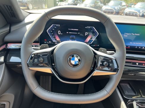 Used 2026 BMW 540i xDrive AWD/4WD image 18