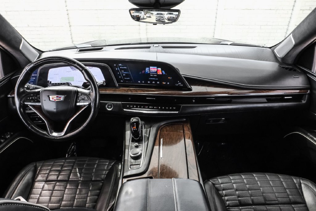 Used 2021 Cadillac Escalade Premium Luxury Platinum AWD/4WD image 10
