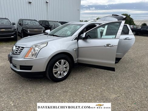 Used 2016 Cadillac SRX Luxury FWD image 30
