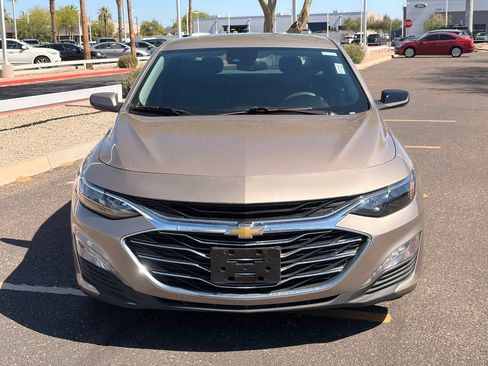 Used 2023 Chevrolet Malibu LT FWD image 9