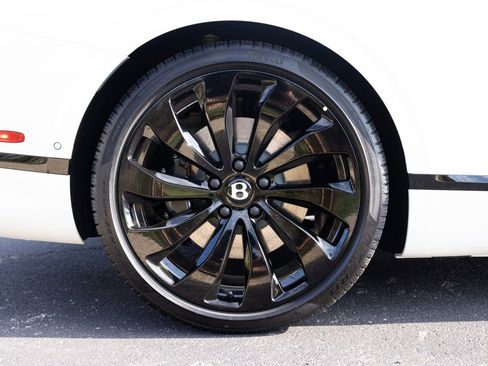 Used 2024 Bentley Continental GT image 77