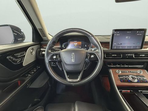 Used 2023 Lincoln Aviator Reserve w/ Equipment Group 201A image 13