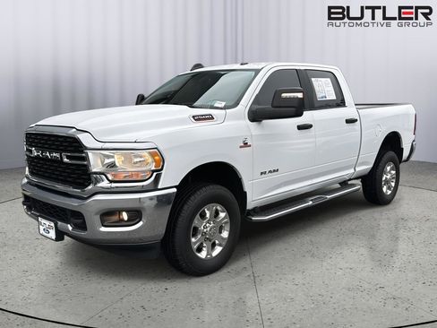 Used 2024 RAM 2500 Big Horn AWD/4WD image 2