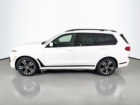 New 2026 BMW X7 xDrive40i w/ M Sport Package image 4