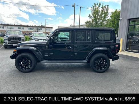 Certified 2020 Jeep Wrangler Unlimited Sahara AWD/4WD image 8
